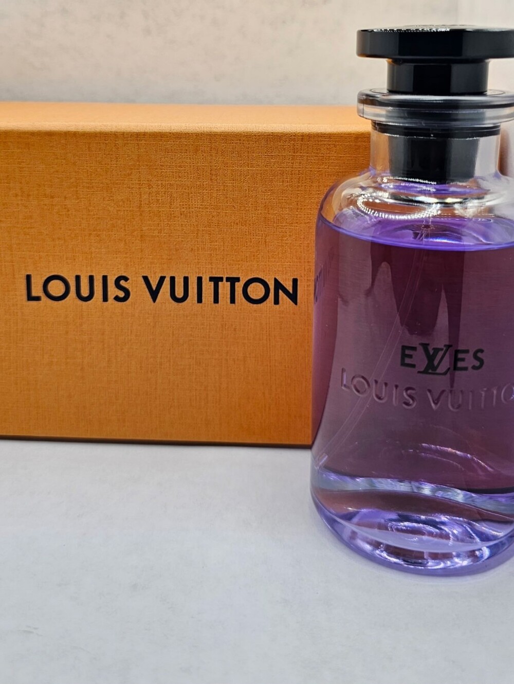 ☀️1 Btl✅️ LOUIS VUITTON ELVES FRAGRANCE💯100ML BOTTLE ➕️ 💥8pc=16ML✅️ - Picture 6 of 16